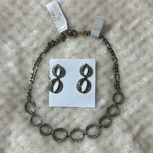 Silver Necklace & Earring Set
